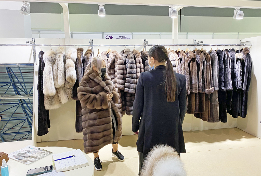 На международной выставке моды в Казахстане Тверскую область представляют пять компаний