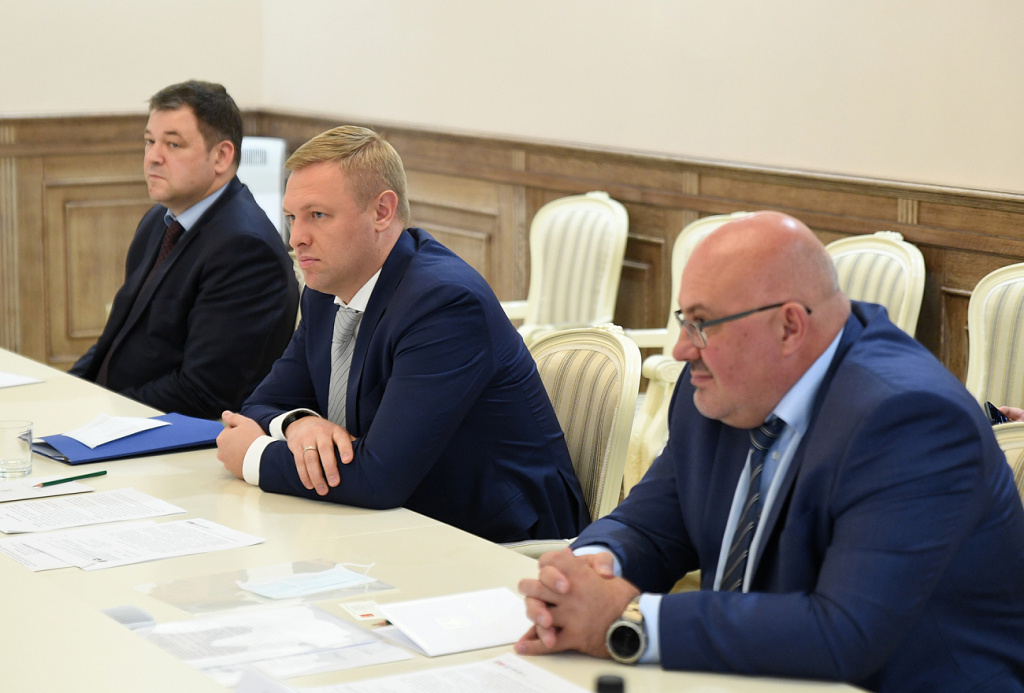 Игорь Руденя обсудил с руководством Ростеха создание особой экономической зоны «Эммаусс»