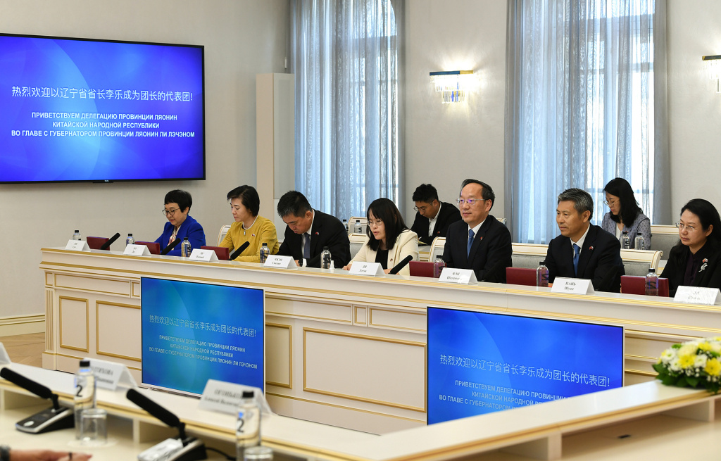 Игорь Руденя провёл встречу с Губернатором провинции Ляонин КНР Ли Лэчэном