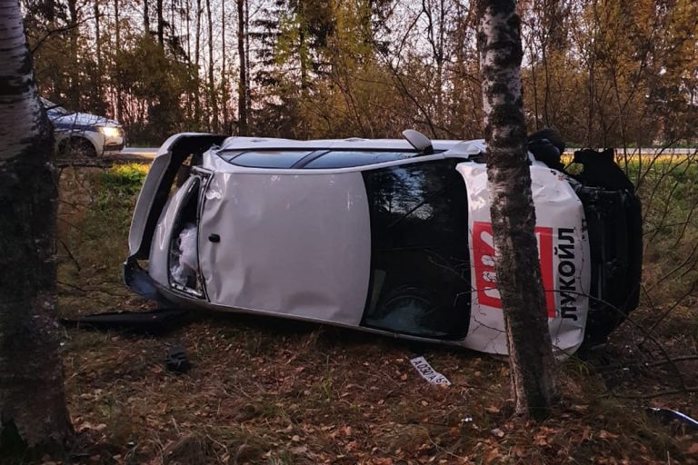 В Тверской области пьяный водитель перевернулся на трассе «Золотое кольцо» и получил травмы