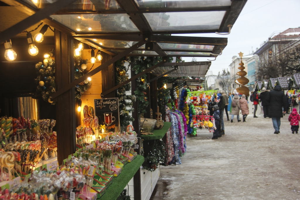 Почти 2,5 тысячи леденцов купили посетители Рождественской ярмарки в Твери