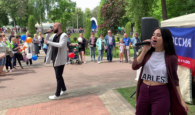 Группа «Витамин Б» собрала ценителей музыки на площадке ГТРК «Тверь»
