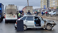 В Твери в ДТП с тремя машинами пострадал ребенок