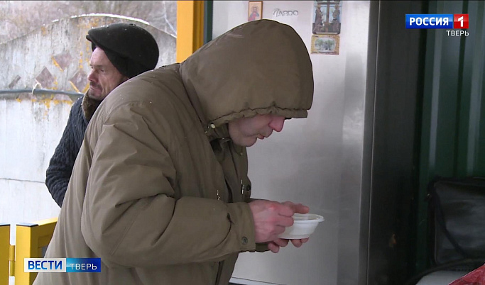 Тверской храм третий год подряд кормит нуждающихся горячими обедами