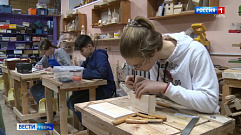 В Тверском Дворце детей и молодежи возрождают старинный промысел деревянного зодчества 