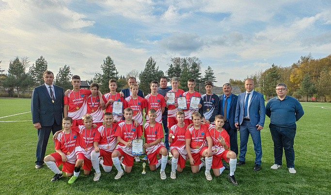 В Сонково торжественно открыли новое футбольное поле стадиона «Локомотив»