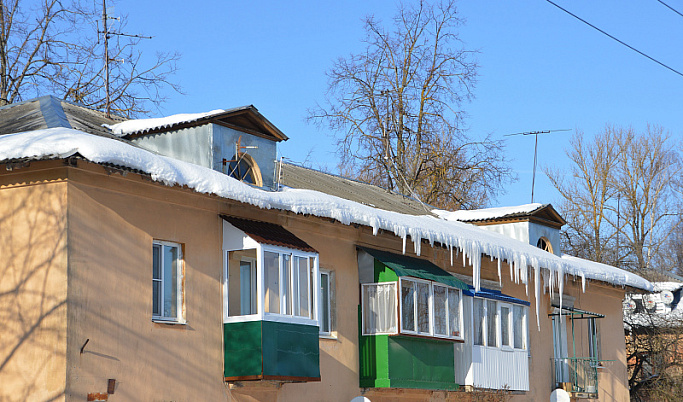 В Твери в автоматическом режиме будут следить за состоянием кровель зданий зимой