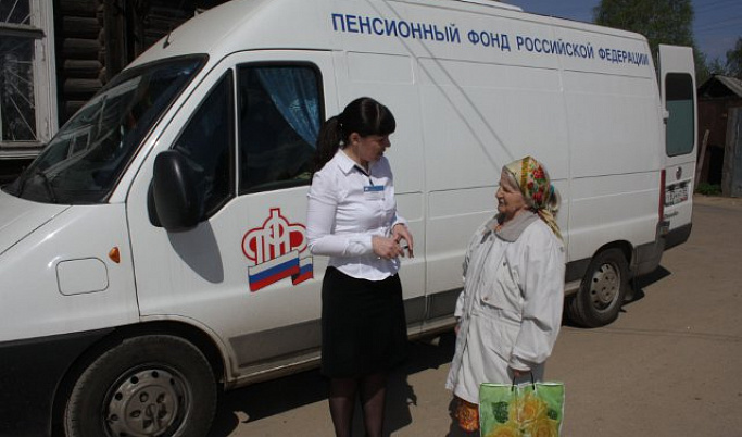 В сентябре мобильный офис Пенсионного фонда посетит 11 районов Тверской области