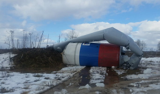 Еще одна водонапорная башня рухнула в Тверской области