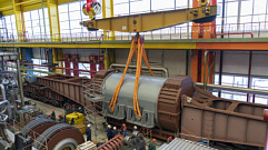 Новый статор генератора энергоблока №2 Калининской АЭС установлен на штатное место