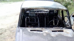 Житель Весьегонска спалил чужой автомобиль, попав на нём в ДТП