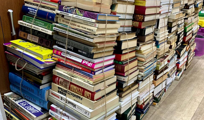 Сельские библиотеки Калининского района получили от тверичан 400 книг