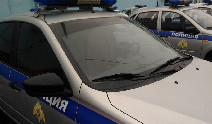 Под Тверью полиция изъяла наркотики, спрятанные под сиденьем автомобиля