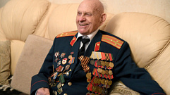 В Твери 100-летие отмечает ветеран войны Спартак Андреевич Сычёв