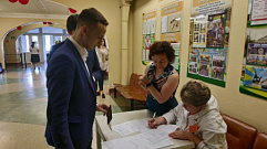 Более 5200 выпускников школ Тверской области сдают ЕГЭ по русскому языку