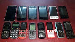 В колонию в Торжке перебросили 14 мобильных телефонов