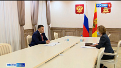 Игорь Руденя провёл встречу с главой Торжокского района Еленой Хохловой