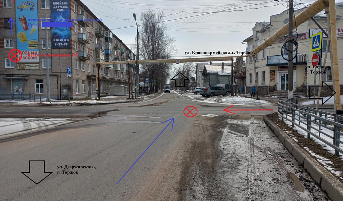 В ДТП на перекрестке в Тверской области пострадал 46-летний водитель