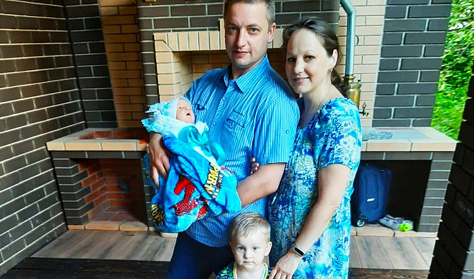 В Тверской области более 5800 семей получили региональный подарок для новорожденных