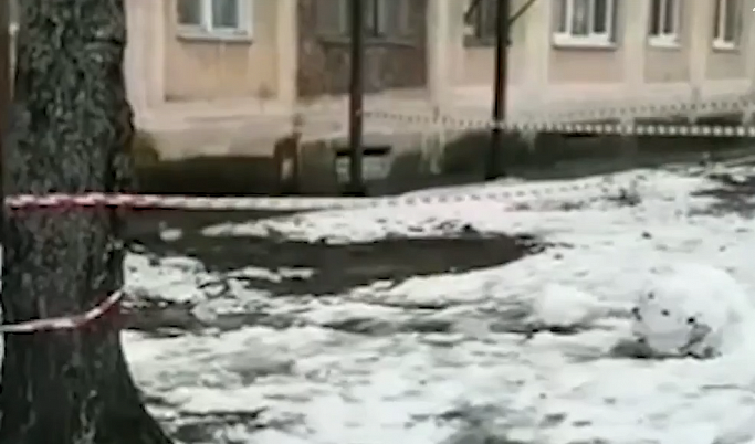 Прокуратура нашла нарушения в работе УК после падения льда на ребёнка в Тверской области
