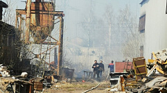 В Тверской области тушили пожар на заводе механизированного инструмента