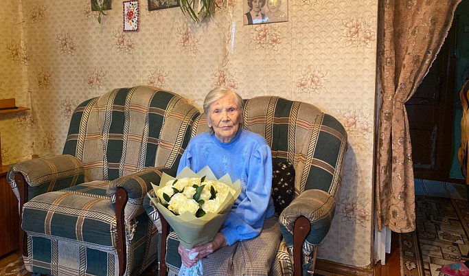 В Тверской области ветерану Великой Отечественной войны Анастасии Павловне исполнилось 102 года