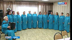 Участники тверского ансамбля «Метелица» получили сценические костюмы от губернатора