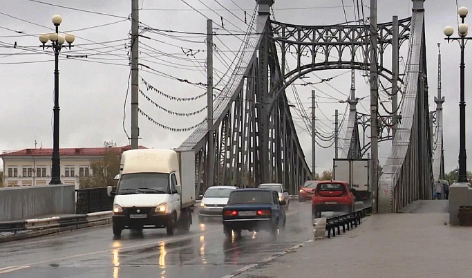 В Тверской области водителям рекомендовали перейти на зимнюю резину