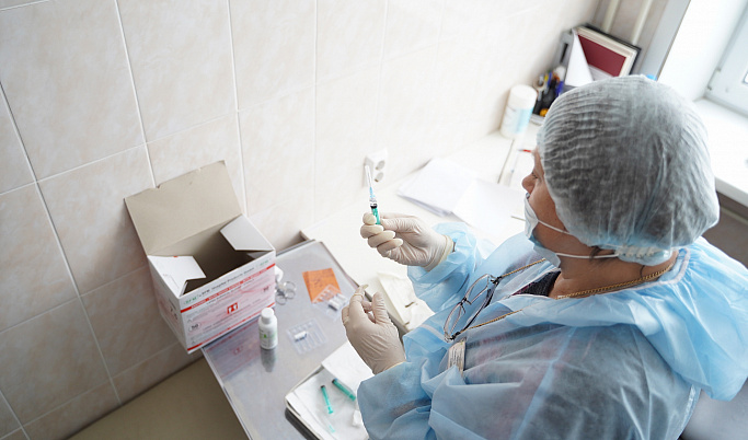 Более 162 тысяч жителей Тверской области сделали прививку от коронавируса