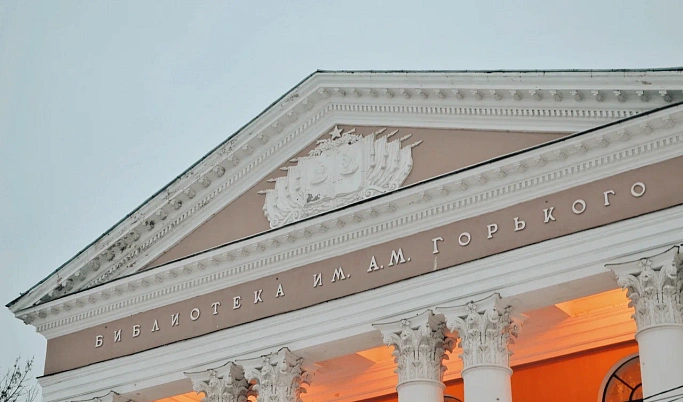 В главной Тверской библиотеке уборщица тяжело повредила руку