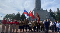 Представители землячеств из разных регионов России посетили Ржев в День памяти и скорби