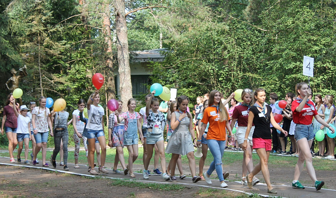 В Твери возобновилась запись детей в летние лагеря