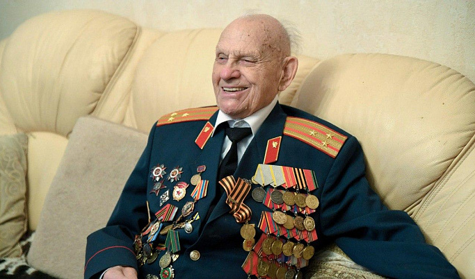 Ветеран Великой Отечественной войны Спартак Сычёв отмечает 101-летие