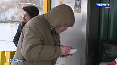 Тверской храм третий год подряд кормит нуждающихся горячими обедами