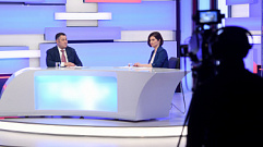 В прямом эфире губернатор Игорь Руденя ответил на актуальные вопросы