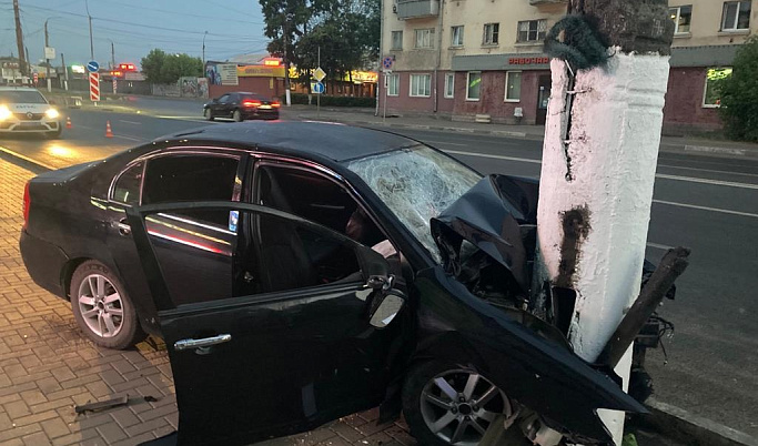 Водитель, из-за которого пассажир получил переломы в Твери, был пьян