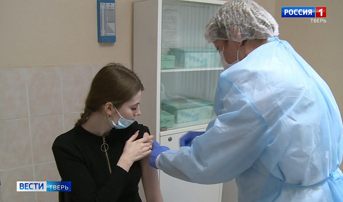 Тверские студенты могут вакцинироваться от коронавируса прямо в общежитии 