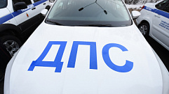 Утром в Тверской области в ДТП погибли трое человек и двое пострадали