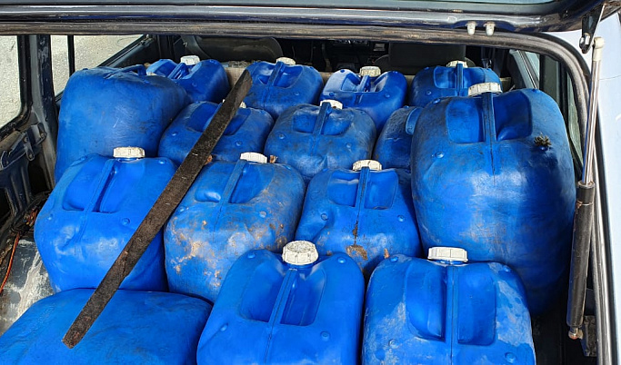 Помощник машиниста украл 450 литров дизельного топлива в Тверской области