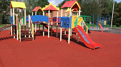 В Торопце по нацпроекту установили игровой комплекс для детей