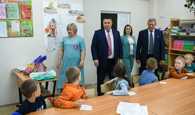 Игорь Руденя посетил Городскую среднюю школу Калязина