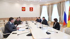 Игорь Руденя встретился с президентом корпорации «Боос лайтинг групп» и председателем ПАО «Промсвязьбанк»