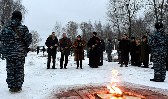 Игорь Руденя почтил память солдат, погибших в годы Великой Отечественной войны