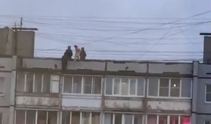 В Твери после видео с подростками на крыше многоэтажки началась проверка