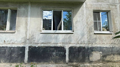 В Тверской области двухлетний ребенок выпал из окна
