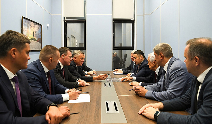 Игорь Руденя и Сергей Густов провели совещание по газификации Тверской области