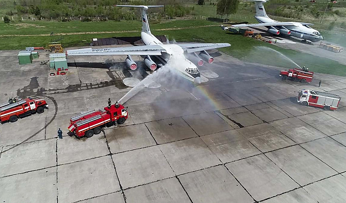 На аэродроме «Мигалово» в Твери тушили условный пожар
