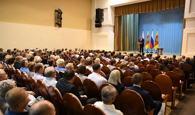 Игорь Руденя провел встречу с депутатами, избранными по итогам Единого дня голосования