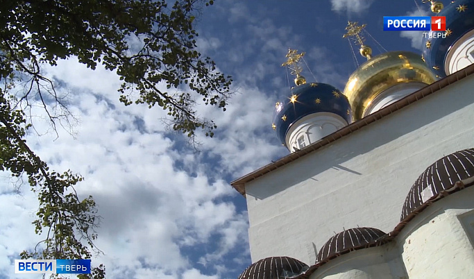 Православные верующие Тверской области отмечают Яблочный Спас