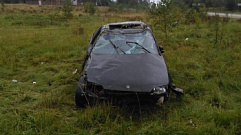 На М-9 в Тверской области в аварии погиб водитель иномарки